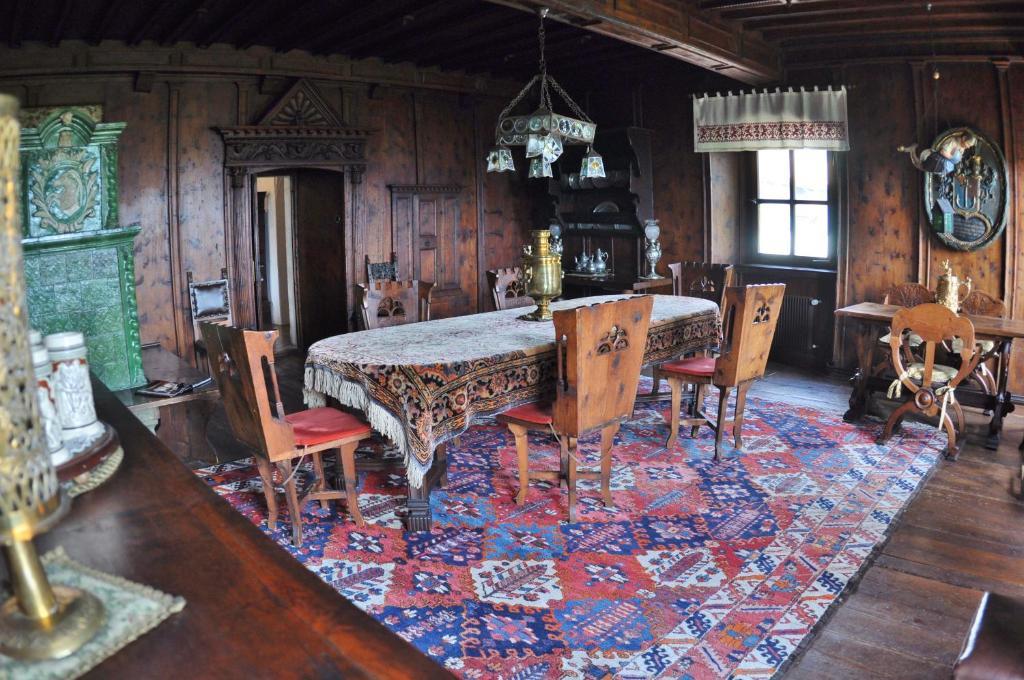 Apartments Schloss Paschbach 아피아노 술라 스트라다 델 비노 외부 사진