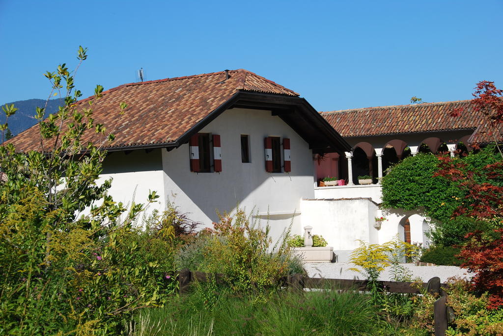 Apartments Schloss Paschbach 아피아노 술라 스트라다 델 비노 객실 사진