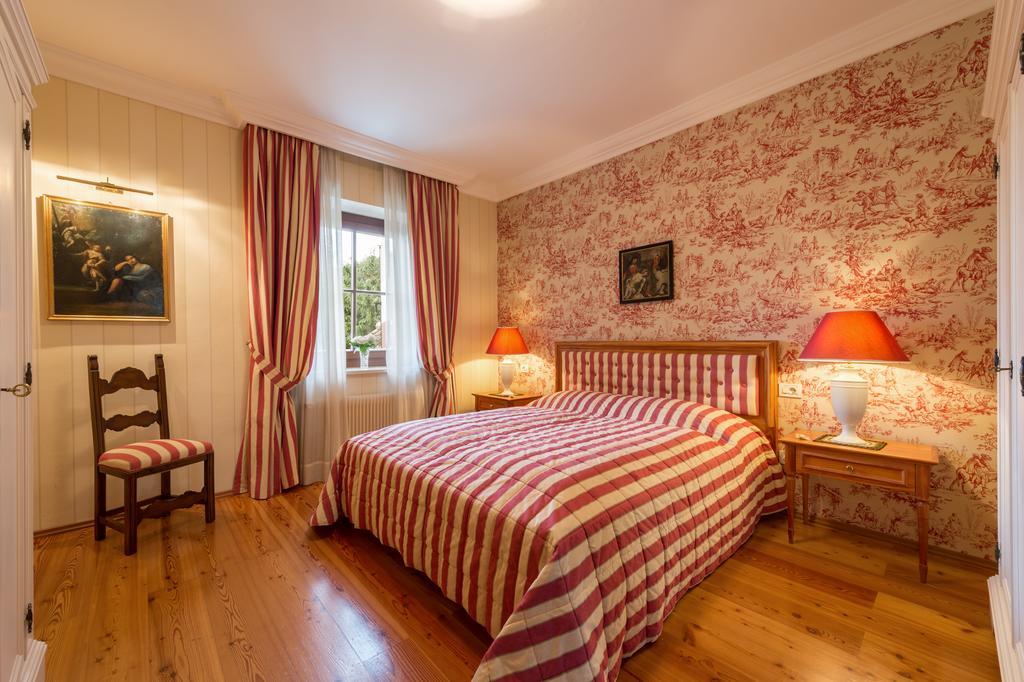Apartments Schloss Paschbach 아피아노 술라 스트라다 델 비노 외부 사진